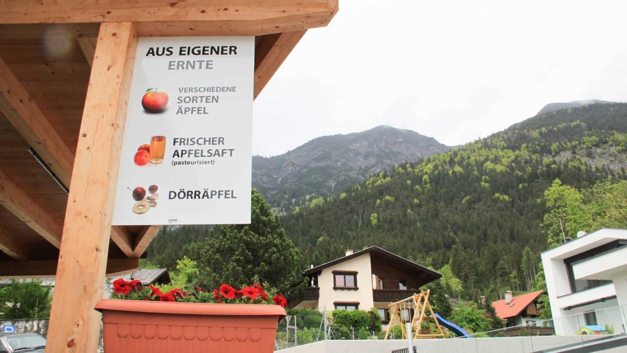 Gaestehaus Sonnenheim Thaur Exterior photo