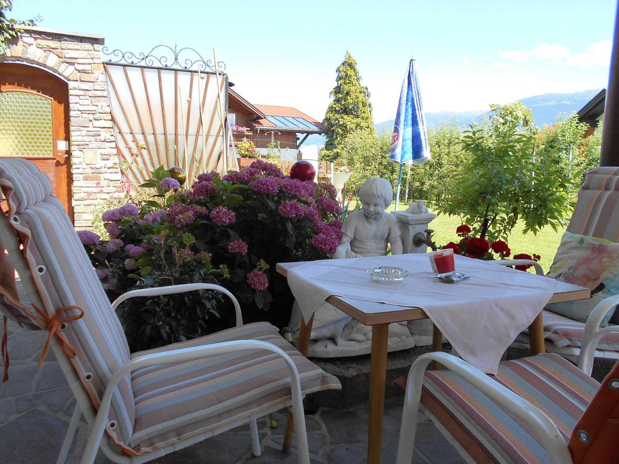 Gaestehaus Sonnenheim Thaur Exterior photo